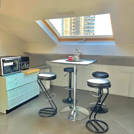 Cosy Renovated - 1' Monaco *