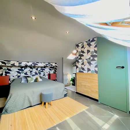 Cosy Renovated - 1' Monaco Apartment