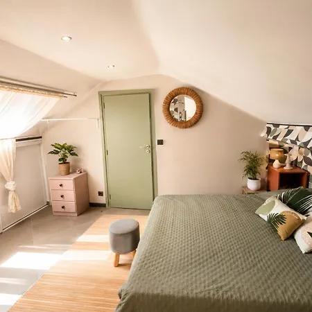 Cosy Renovated - 1' Monaco Apartament *